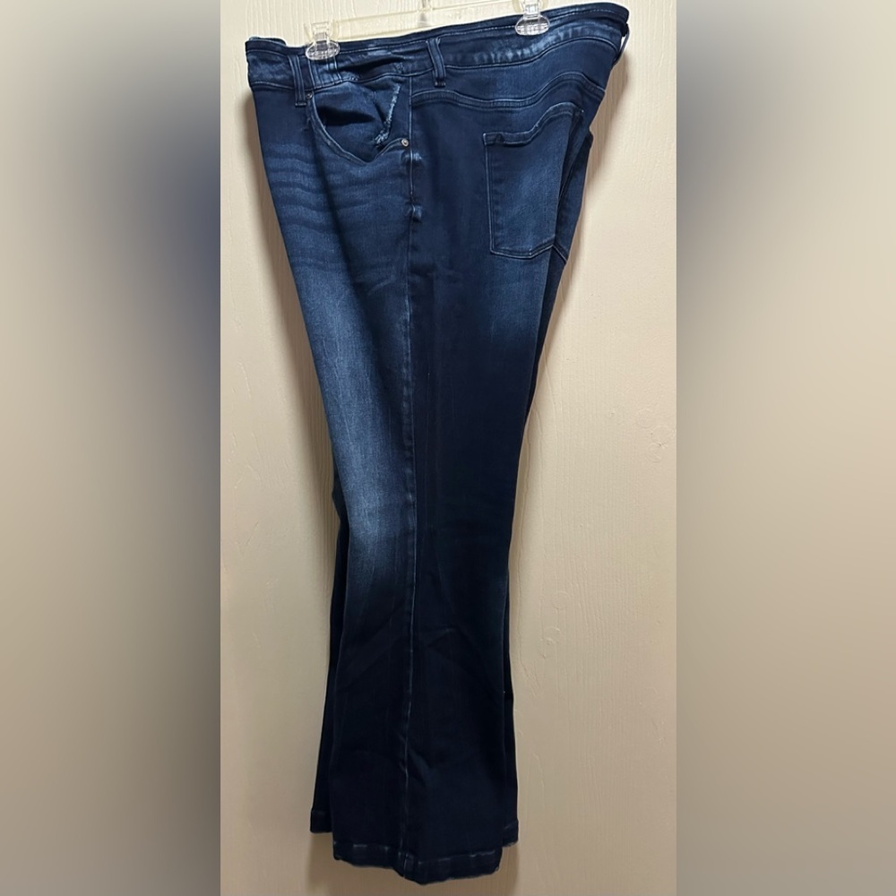 Kancan Exclusively for Maurices High-Waisted Flare Bootcut Jeans Dark Wash+size - Picture 6 of 16